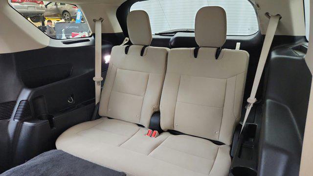 2022 Ford Explorer Base