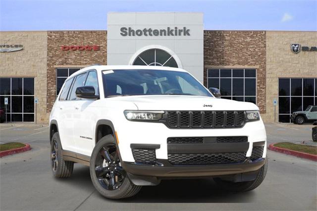 2025 Jeep Grand Cherokee GRAND CHEROKEE L ALTITUDE X 4X4