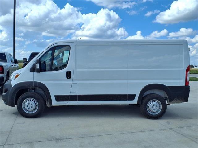 2025 RAM Ram ProMaster RAM PROMASTER 2500 TRADESMAN CARGO VAN LOW ROOF 136 WB
