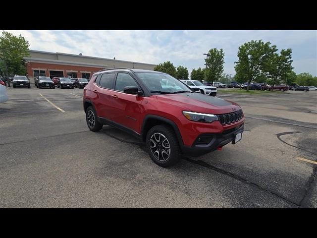 2025 Jeep Compass COMPASS TRAILHAWK 4X4