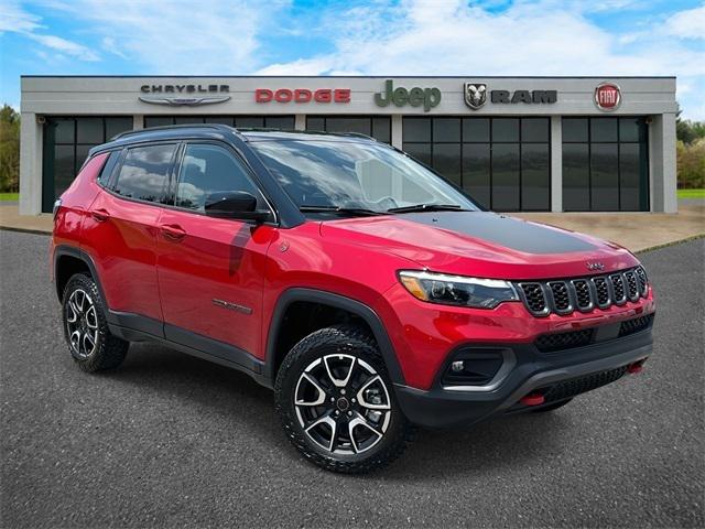 2025 Jeep Compass COMPASS TRAILHAWK 4X4