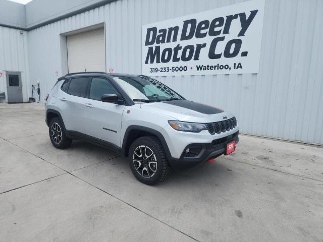 2025 Jeep Compass COMPASS TRAILHAWK 4X4