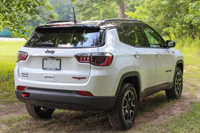 2025 Jeep Compass COMPASS TRAILHAWK 4X4