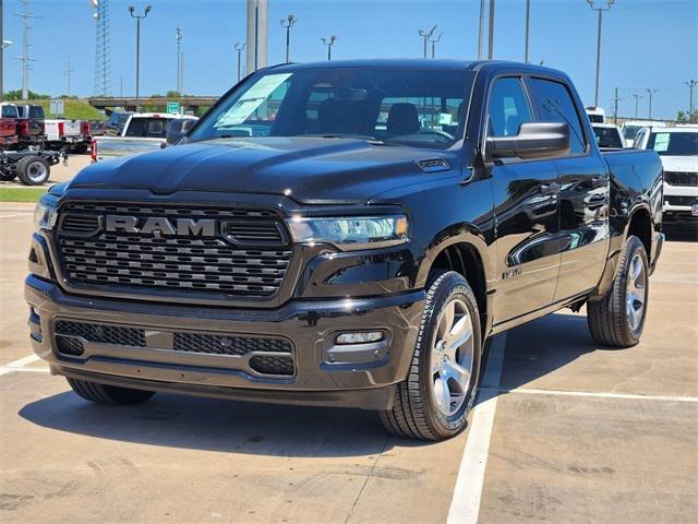 2025 RAM 1500 Tradesman Crew Cab 4x4 57 Box