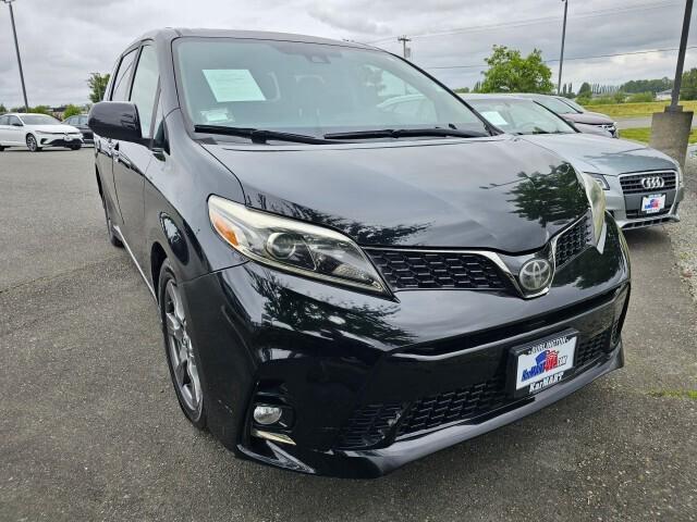2019 Toyota Sienna SE 8 Passenger 2019 Toyota Sienna SE 8 Passenger