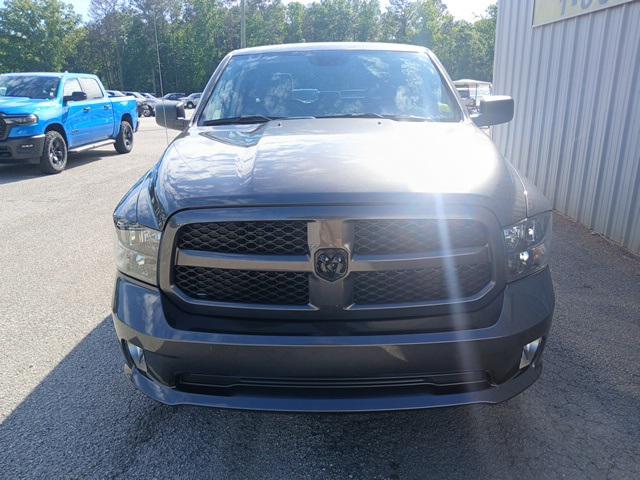 2018 RAM 1500 Express Quad Cab 4x4 64 Box