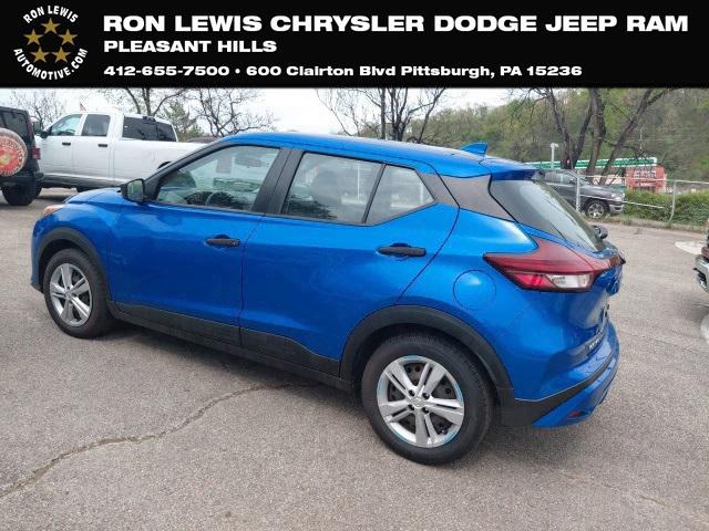 2022 Nissan Kicks S Xtronic CVT