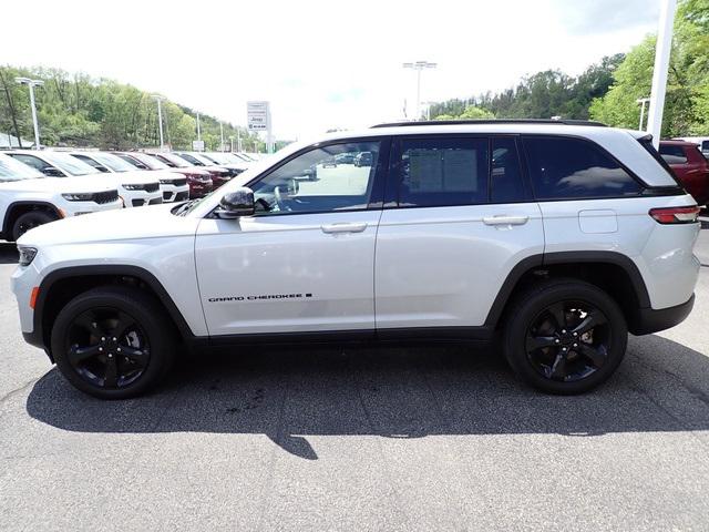 2023 Jeep Grand Cherokee Altitude 4x4