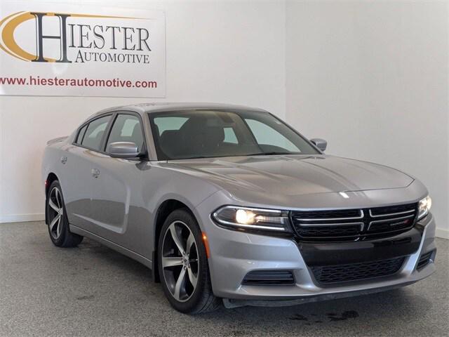 2017 Dodge Charger SE RWD