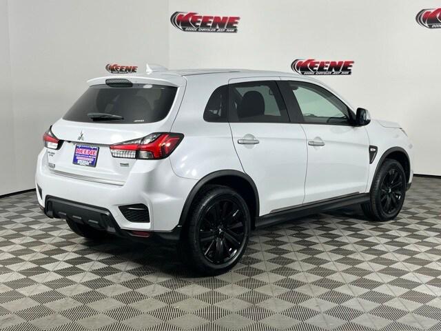 2023 Mitsubishi Outlander Sport 2.0 LE AWC