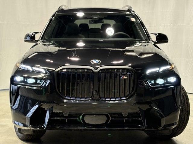 2025 BMW X7 M60i