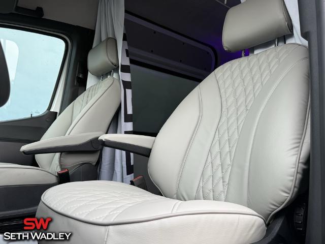 2023 Mercedes-Benz Sprinter 2500 High Roof 4-Cyl Gas