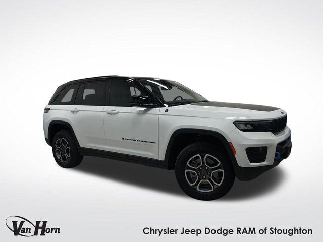 2022 Jeep Grand Cherokee 4xe Trailhawk 4x4