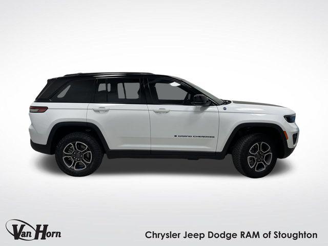 2022 Jeep Grand Cherokee 4xe Trailhawk 4x4