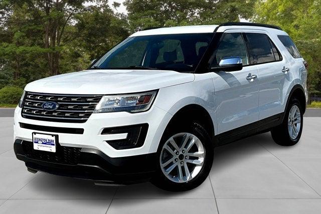 2017 Ford Explorer Base