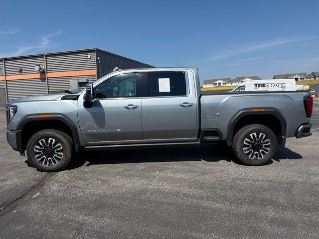 2024 GMC Sierra 2500HD 4WD Crew Cab Standard Bed Denali Ultimate 2024 GMC Sierra 2500HD 4WD Crew Cab Standard Bed Denali Ultimate
