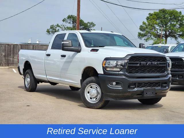 2024 RAM 2500 Tradesman Crew Cab 4x4 8 Box