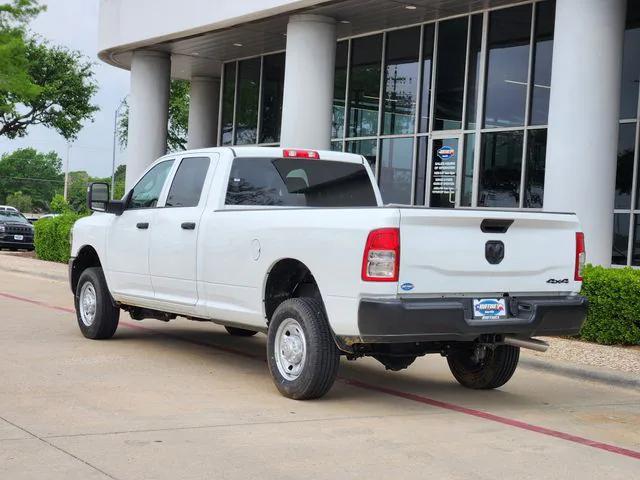 2024 RAM 2500 Tradesman Crew Cab 4x4 8 Box