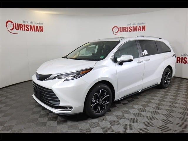2025 Toyota Sienna Platinum