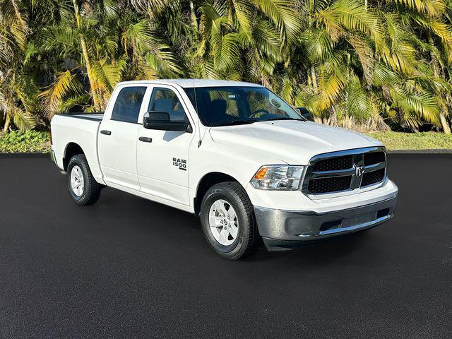 2023 RAM 1500 Classic SLT Crew Cab 4x2 57 Box