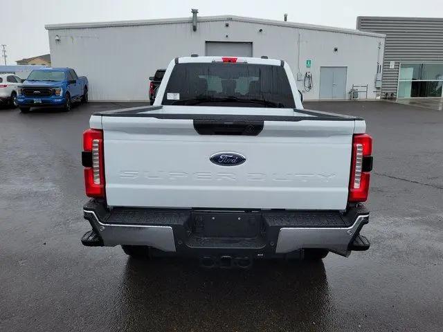 2025 Ford F-350 XLT
