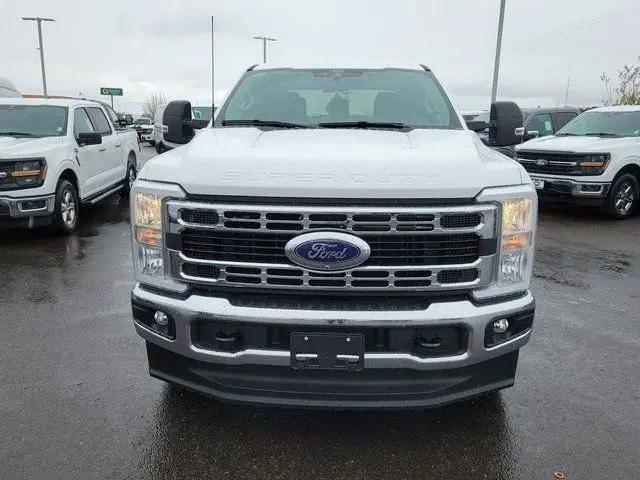 2025 Ford F-350 XLT