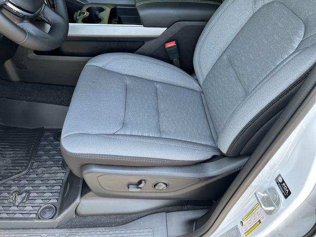 2025 Ram 1500 Big Horn Crew Cab 4x2 57 Box