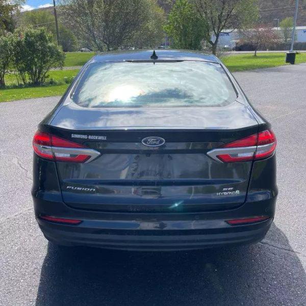 2019 Ford Fusion Hybrid SE