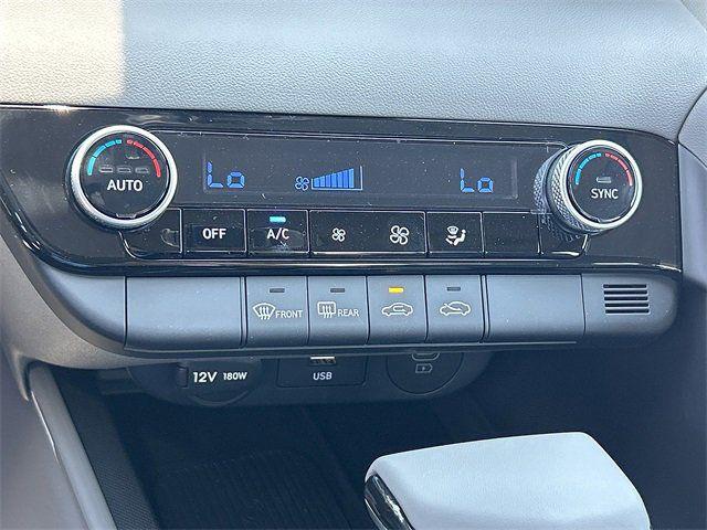 2025 Hyundai Elantra SEL - Photo 12