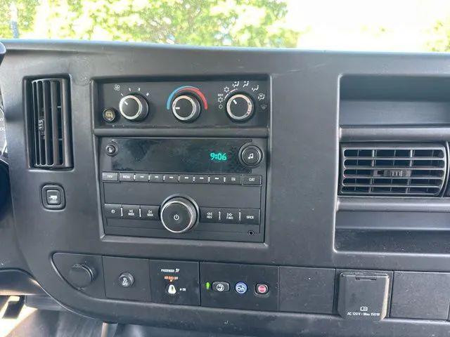 2021 Chevrolet Express Cargo Van RWD 2500 Regular Wheelbase WT