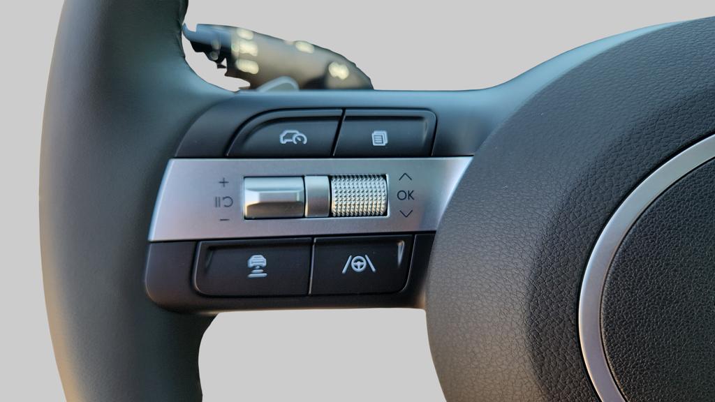 2025 Hyundai Tucson Limited - Photo 31