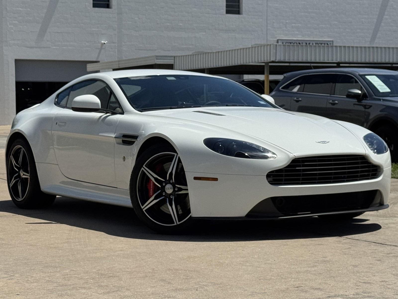 2016 Aston Martin V8 Vantage