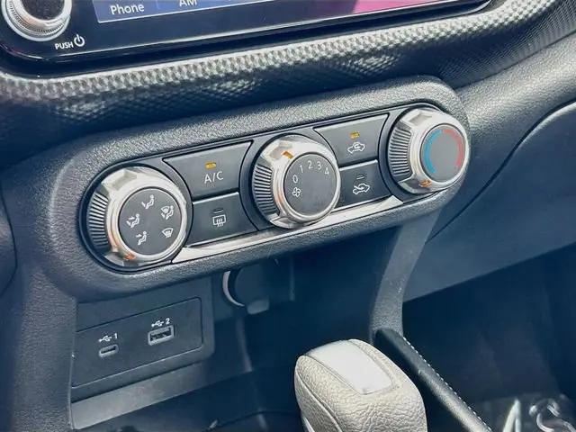 2024 Nissan Kicks SV Xtronic CVT