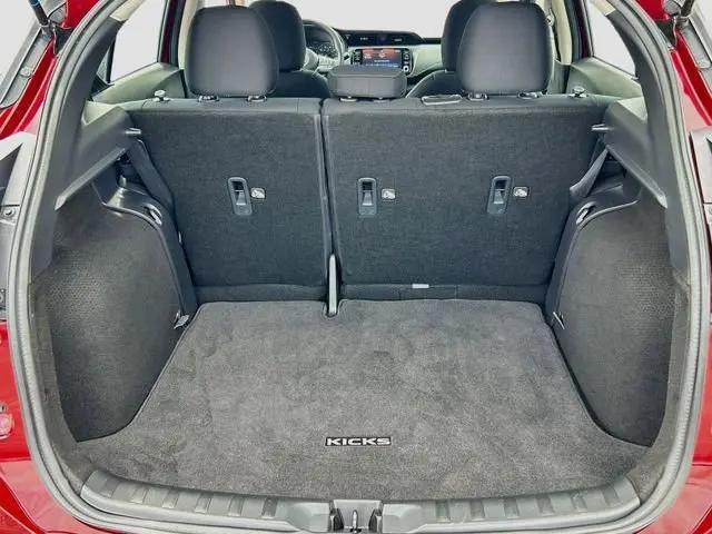 2024 Nissan Kicks SV Xtronic CVT