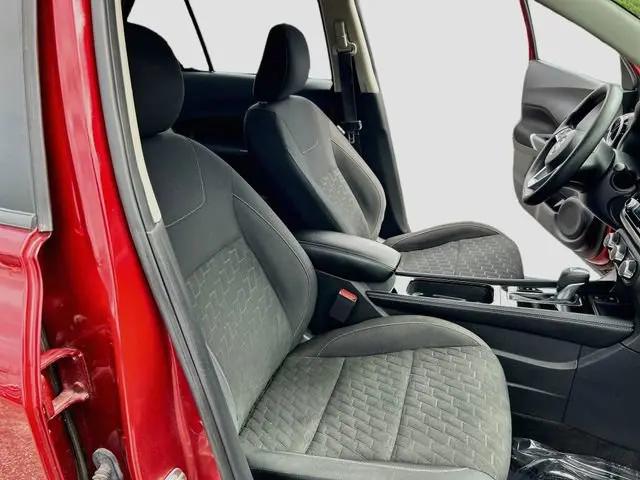 2024 Nissan Kicks SV Xtronic CVT