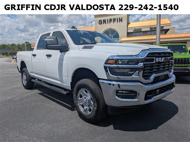 2025 RAM Ram 2500 RAM 2500 TRADESMAN CREW CAB 4X4 64 BOX