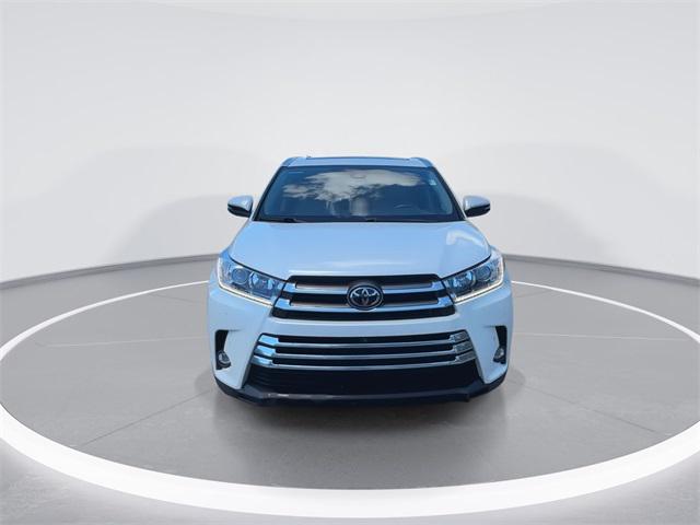 2019 Toyota Highlander Limited Platinum