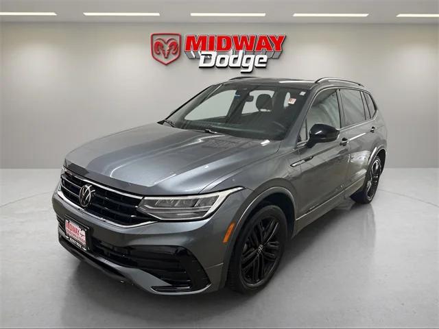 2022 Volkswagen Tiguan 2.0T SE R-Line Black