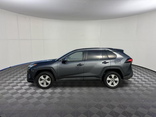 2021 Toyota RAV4 XLE 2021 Toyota RAV4 XLE