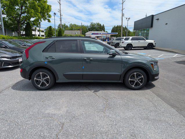 2025 Kia Niro EX