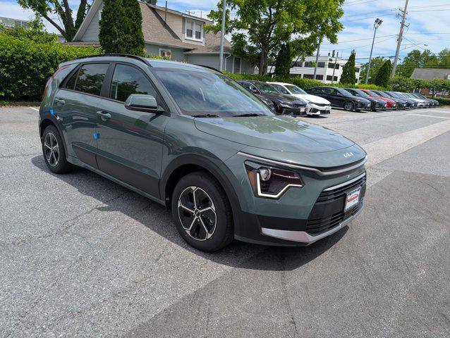 2025 Kia Niro EX