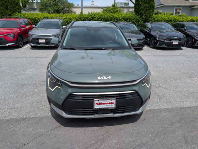 2025 Kia Niro EX
