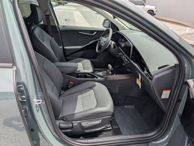 2025 Kia Niro EX