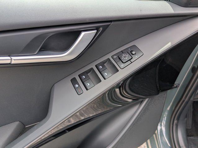 2025 Kia Niro EX