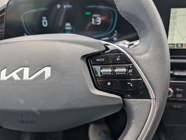 2025 Kia Niro EX
