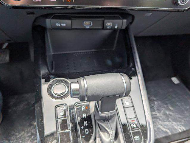 2025 Kia Niro EX