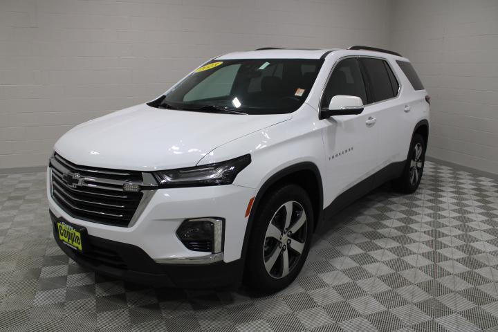2023 Chevrolet Traverse AWD LT Leather