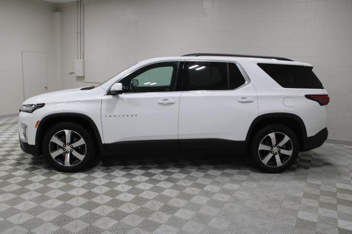 2023 Chevrolet Traverse AWD LT Leather
