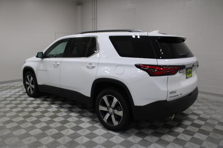 2023 Chevrolet Traverse AWD LT Leather