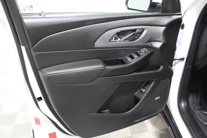2023 Chevrolet Traverse AWD LT Leather